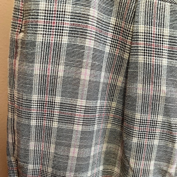 4/$10 plaid pants - Picture 4 of 5